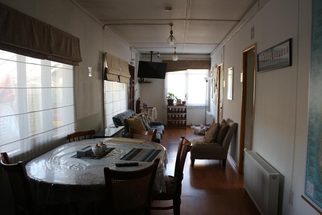Aska Patagonia Hostel Punta Arenas Exterior photo